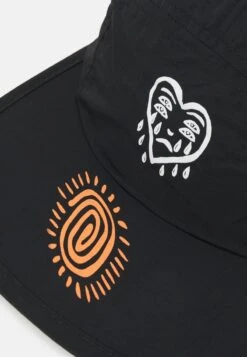 Only & Sons ONSJOEY PRINT 5 PANEL - Cap - Black 9 Only & Sons ONSJOEY PRINT 5 PANEL - Cap - Black -Only and Sons Verkäufe 0210443b4de44ad8af17e13812d99ee2