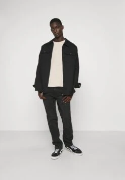 Only and Sons Verkäufe 7 Only and Sons Verkäufe -Only and Sons Verkäufe 0a673fa5d80941ed80f196053c99585f