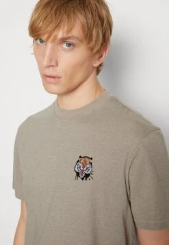 Only & Sons ONSFRITZ LIFE ANIMAL TEE UNISEX - T-Shirt Print - Brindle -Only and Sons Verkäufe 16a05d82dd294808b380832f91c63704