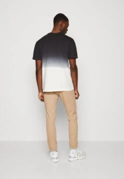 Only & Sons ONSHENDRIX DIP DYE TEE - T-Shirt Print - Dark Navy -Only and Sons Verkäufe 1daf791e954541b382ba1240c3d80ee8