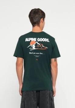 Only & Sons ONSFRED CHALET ROYALE - Print T-shirt - Pine Grove