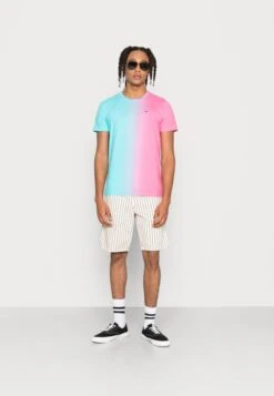 Only & Sons SUNGLASSES 2 PACK - Sonnenbrille - Black/silver-coloured -Only and Sons Verkäufe 2bfe4e2b3385442e8b7058c0736d842e