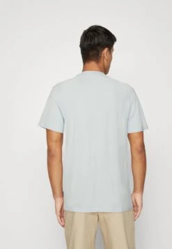 Only & Sons ONSTREY TEE UNISEX - T-Shirt Print - Ancient Water -Only and Sons Verkäufe 422eea8e9ff8402eb73a2c90d33f1253