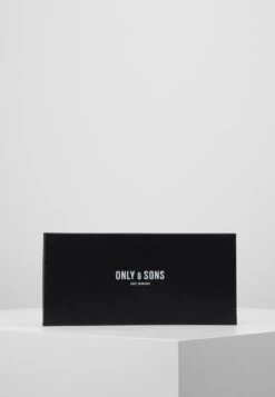 Only & Sons ONSBOWTIE SUSPENDER SET - Fliege - Dark Navy -Only and Sons Verkäufe 4ecdfaf8d4694e02a13d03cdfd541ea1