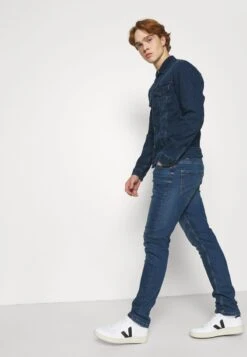 Only & Sons ONSCOME LIFE TRUCKERD - Jeansjacke - Blue Denim -Only and Sons Verkäufe 5c6a9cdfbdfd49d49c1052aa84e5459c