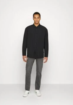 Only & Sons ONSSANE SOLID SHIRT - Businesshemd - Black 7 Only & Sons ONSSANE SOLID SHIRT - Businesshemd - Black -Only and Sons Verkäufe 5f7677dee0794b689defd79607f54a23