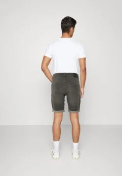 Only & Sons ONSPLY - Jeans Shorts - Grey Denim 8 Only & Sons ONSPLY - Jeans Shorts - Grey Denim -Only and Sons Verkäufe 6e66a48d7048427cbf4b75a627868fde