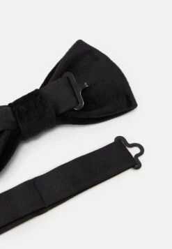 Only & Sons ONSTBOX THEO BOW TIE HANKERCHIEF SET - Einstecktuch - Black/white -Only and Sons Verkäufe 6f1063b76470495889beae41f693abdc