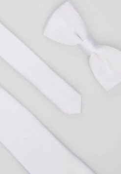 Only & Sons ONSTHEO BOW TIE SET - Fliege - White 8 Only & Sons ONSTHEO BOW TIE SET - Fliege - White -Only and Sons Verkäufe 7b131e59feeb460098b04c3278ef9293