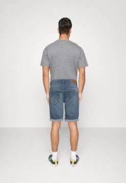 Only & Sons ONSPLYJOGG - Jeans Shorts - Light Blue Denim -Only and Sons Verkäufe 7c3de1cfadd74230a30d76601536bacb