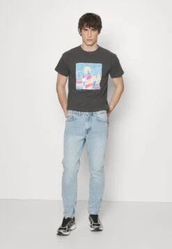 Only & Sons ONSAV LIFEI CARROT - Jeans Slim Fit - Light Blue -Only and Sons Verkäufe 80764bca542b48fd833fa488fbe8985d