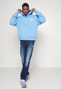 Only & Sons ONSWEFT REGULAR - Jeans Straight Leg - Blue Denim -Only and Sons Verkäufe 860fe78b6f69410997cf2543a995ee8a