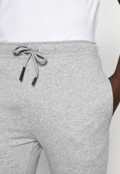 Only & Sons ONSCERES PANTS - Jogginghose - Light Grey Melange 10 Only & Sons ONSCERES PANTS - Jogginghose - Light Grey Melange -Only and Sons Verkäufe 897d0629256445a7b9f192e06b8dea69