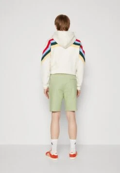 Only & Sons ONSLINUS 0007 - Shorts - Swamp -Only and Sons Verkäufe 9953ebcb63ee4ca291c388f6bcf654fd