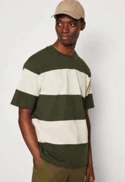 Only & Sons ONSHUGO TEE UNISEX - T-Shirt Print - Duffel Bag -Only and Sons Verkäufe a2995fcb3f2249c39a0bdc01e6f4486b