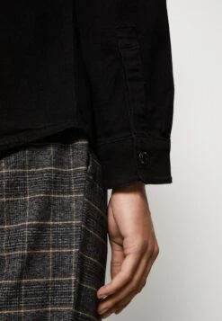 Only & Sons ONSCAMON OVERSHIRT - Jeansjacke - Black -Only and Sons Verkäufe a4f62c68e0234846b5abddc711e721e2