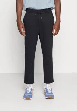 Only & Sons CROPPED FIT - Jogginghose - Black -Only and Sons Verkäufe a845780b03894f9cb1a251ab2706b984