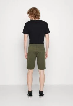 Only & Sons ONSLINUS - Shorts - Olive Night 8 Only & Sons ONSLINUS - Shorts - Olive Night -Only and Sons Verkäufe a8a5ba7758274c15943fefa652c0fad2