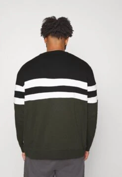 Only & Sons ONSTHOR LOGO CREW - Sweatshirt - Black -Only and Sons Verkäufe b2c89fdfc9e944f5b5cd49cef7e28f39