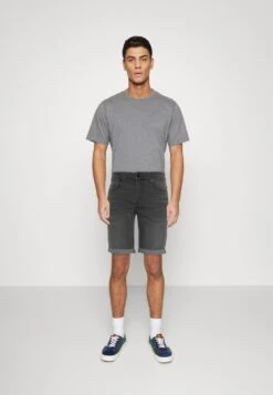 Only & Sons ONSPLY FOLD - Jeans Shorts - Grey Denim 7 Only & Sons ONSPLY FOLD - Jeans Shorts - Grey Denim -Only and Sons Verkäufe bbd73c451e3a4182aaa1a8e0d4b32b55
