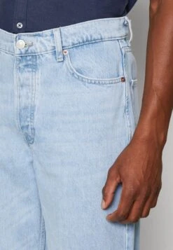 Only & Sons ONSFIVE LOOSE - Jeans Relaxed Fit - Light Blue Denim 9 Only & Sons ONSFIVE LOOSE - Jeans Relaxed Fit - Light Blue Denim -Only and Sons Verkäufe c3315edea6c74387b979c275e5918573