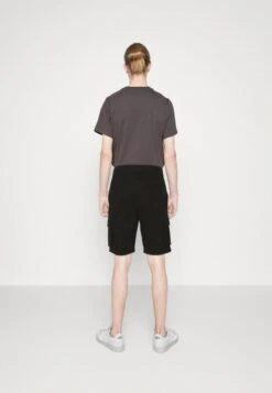 Only & Sons ONSLINUS CARGO - Shorts - Black -Only and Sons Verkäufe cd8683fa9a3e4741a2fa87c3b02d3eef