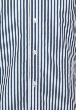 Only & Sons ONSSANE STRIPE - Hemd - Insignia Blue 10 Only & Sons ONSSANE STRIPE - Hemd - Insignia Blue -Only and Sons Verkäufe cf68f71dbba7413497745db626747c63