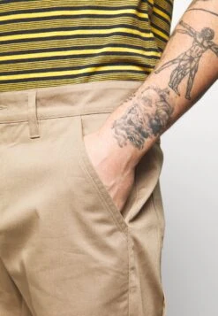 Only & Sons ONSLUDVIG WORKWEAR - Shorts - Chinchilla -Only and Sons Verkäufe d890e5aceef84e31a142c7c35088efff