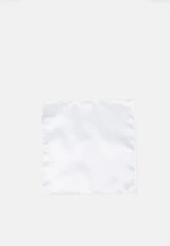 Only & Sons ONSTBOX THEO BOW TIE HANKERCHIEF SET - Einstecktuch - Black/white -Only and Sons Verkäufe dc1c314ecf12491499fc62a0962054b9