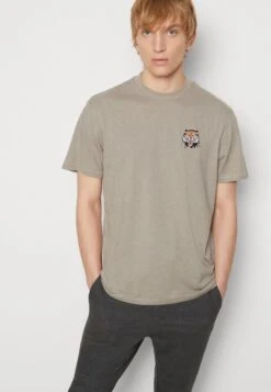 Only & Sons ONSLINUS TAP PANT - Stoffhose - Black 9 Only & Sons ONSLINUS TAP PANT - Stoffhose - Black -Only and Sons Verkäufe e03014c9648449c0ba4fe28166788ff7