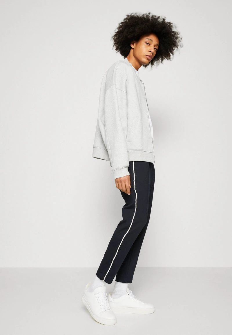 Only & Sons ONSLINUS CROP PANT - Jogginghose - Dark Navy 4 Only & Sons ONSLINUS CROP PANT - Jogginghose - Dark Navy – Bild 4