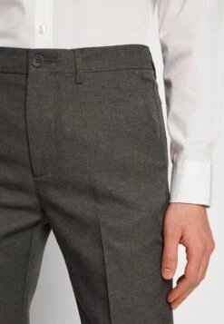 Only & Sons ONSEVE CLEAN - Anzughose - Dark Grey Melange 10 Only & Sons ONSEVE CLEAN - Anzughose - Dark Grey Melange -Only and Sons Verkäufe f3fddef52f38481e919f6af4dfd88adf