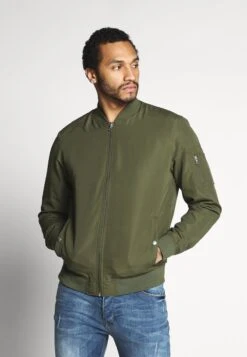 Only & Sons ONSJACK - Bomberjacke - Olive Night -Only and Sons Verkäufe f41e141795634beea2c222c52ff1b6b9 1