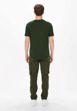 Only & Sons KURZARM ONSMATT - T-Shirt Basic - Dunkelgrün 8 Only & Sons KURZARM ONSMATT - T-Shirt Basic - Dunkelgrün -Only and Sons Verkäufe ff9102d50790420280583d68858d8edc